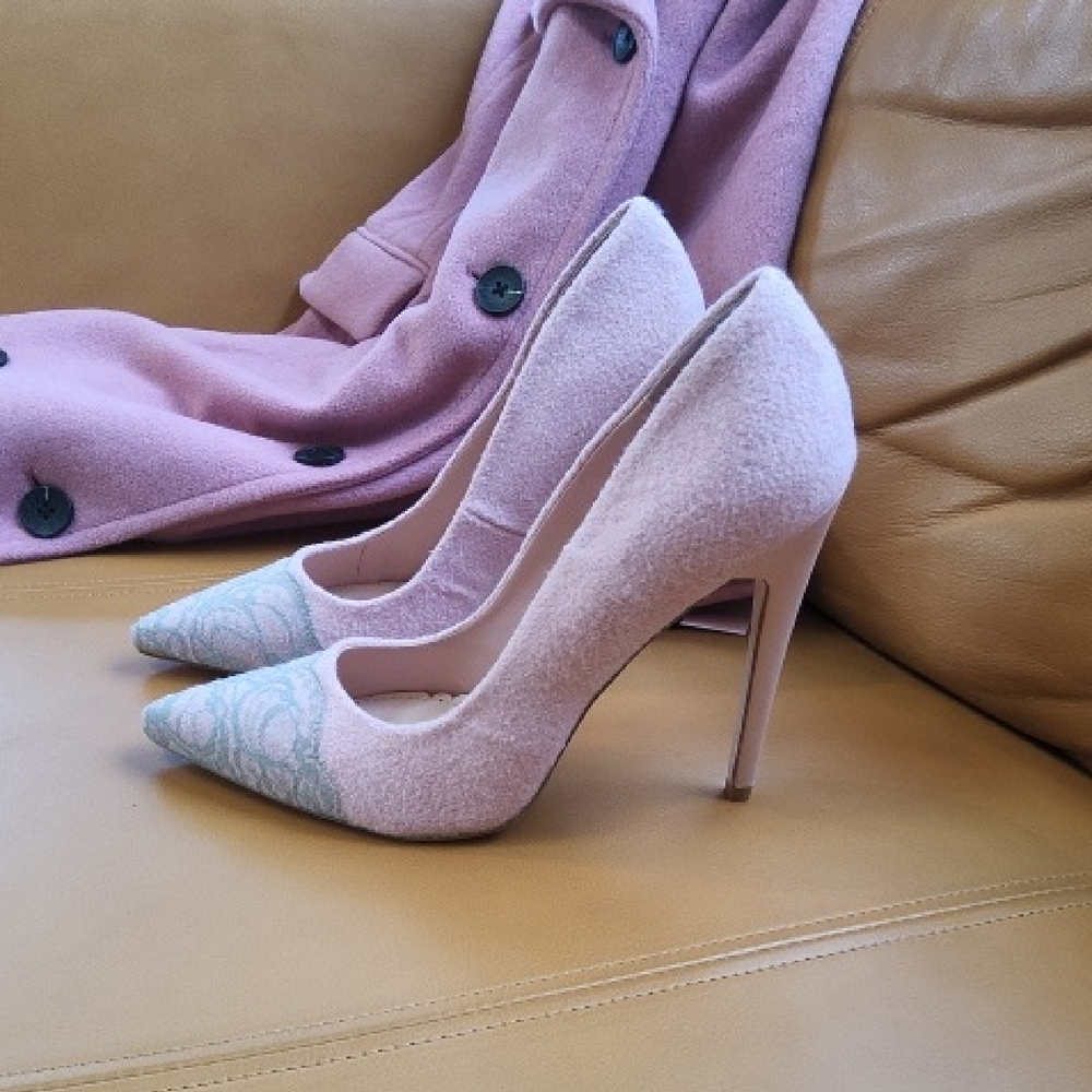 Chic Pink Stiletto Heels